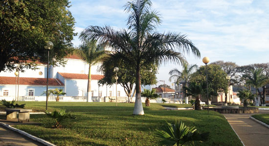 Histórico e dados de Ibertioga (IBGE)